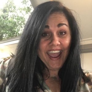 Meet your Posher, Daniela